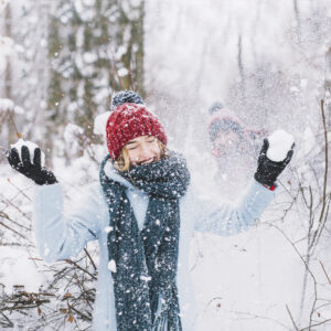 Dreams of Snow: Meaning, Spiritual Symbolism & Hidden Messages 2 Dream of Snow Falling